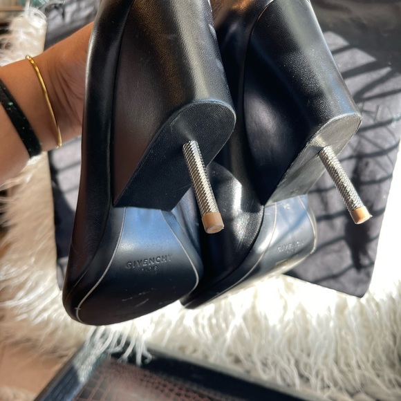 NWT- Givenchy Nissa Lace Up Screw Heel Ankle Black Leather Boot Bootie 39 - Picture 5 of 7